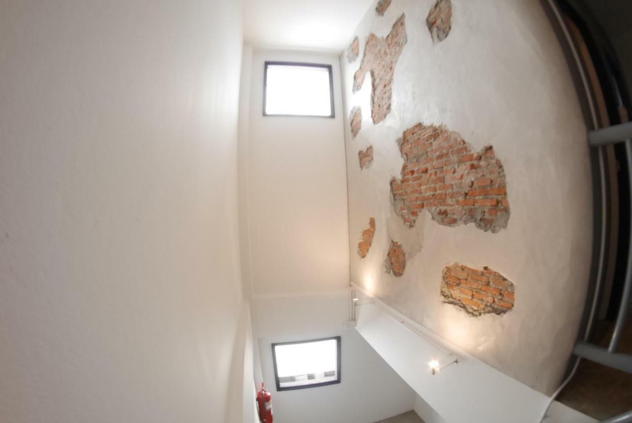 Fun Dee Hostel Ayutthaya Εξωτερικό φωτογραφία