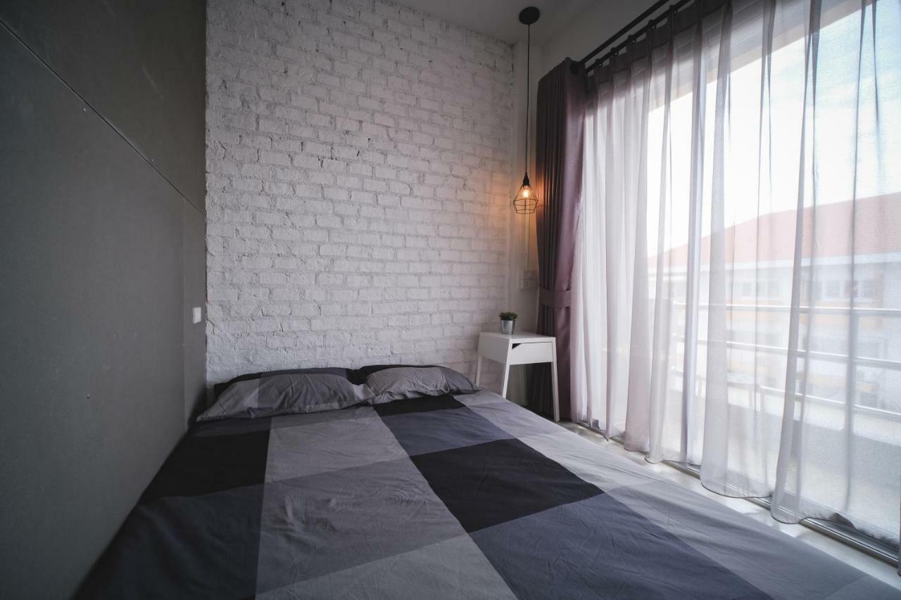Fun Dee Hostel Ayutthaya Εξωτερικό φωτογραφία