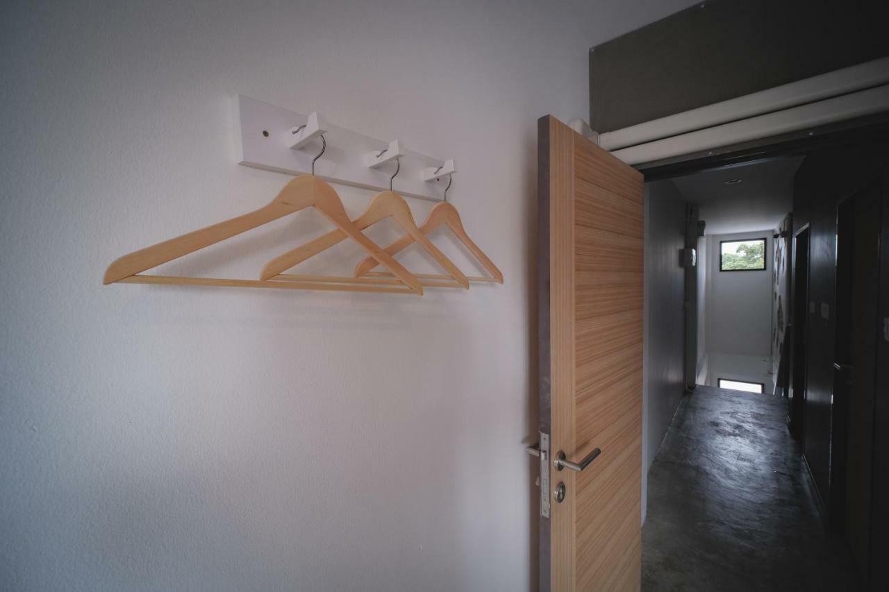 Fun Dee Hostel Ayutthaya Εξωτερικό φωτογραφία